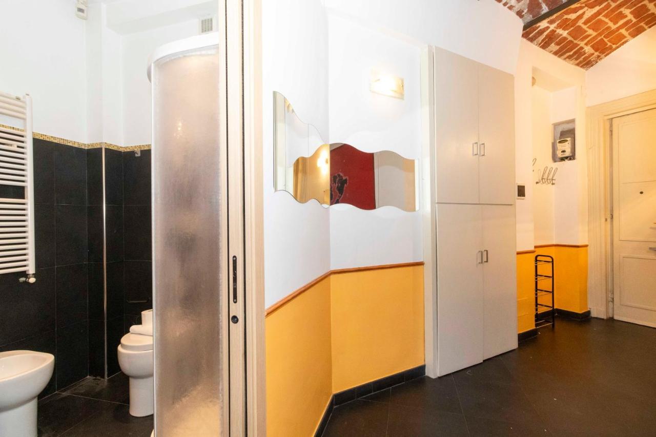 Colourful & Cozy Apartment Cenisia Турин Экстерьер фото
