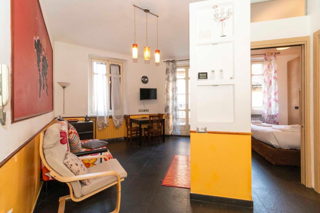 Colourful & Cozy Apartment Cenisia Турин Экстерьер фото